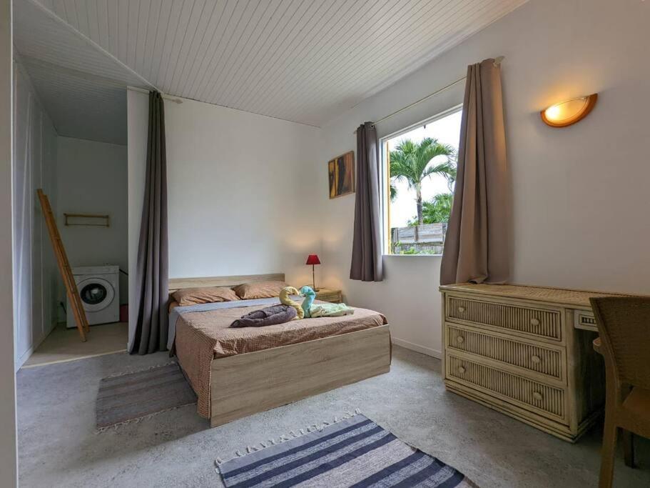 Charmante Villa Creole Climatisee, Jardin Tropical Et Piscine Prives Lamentin Экстерьер фото